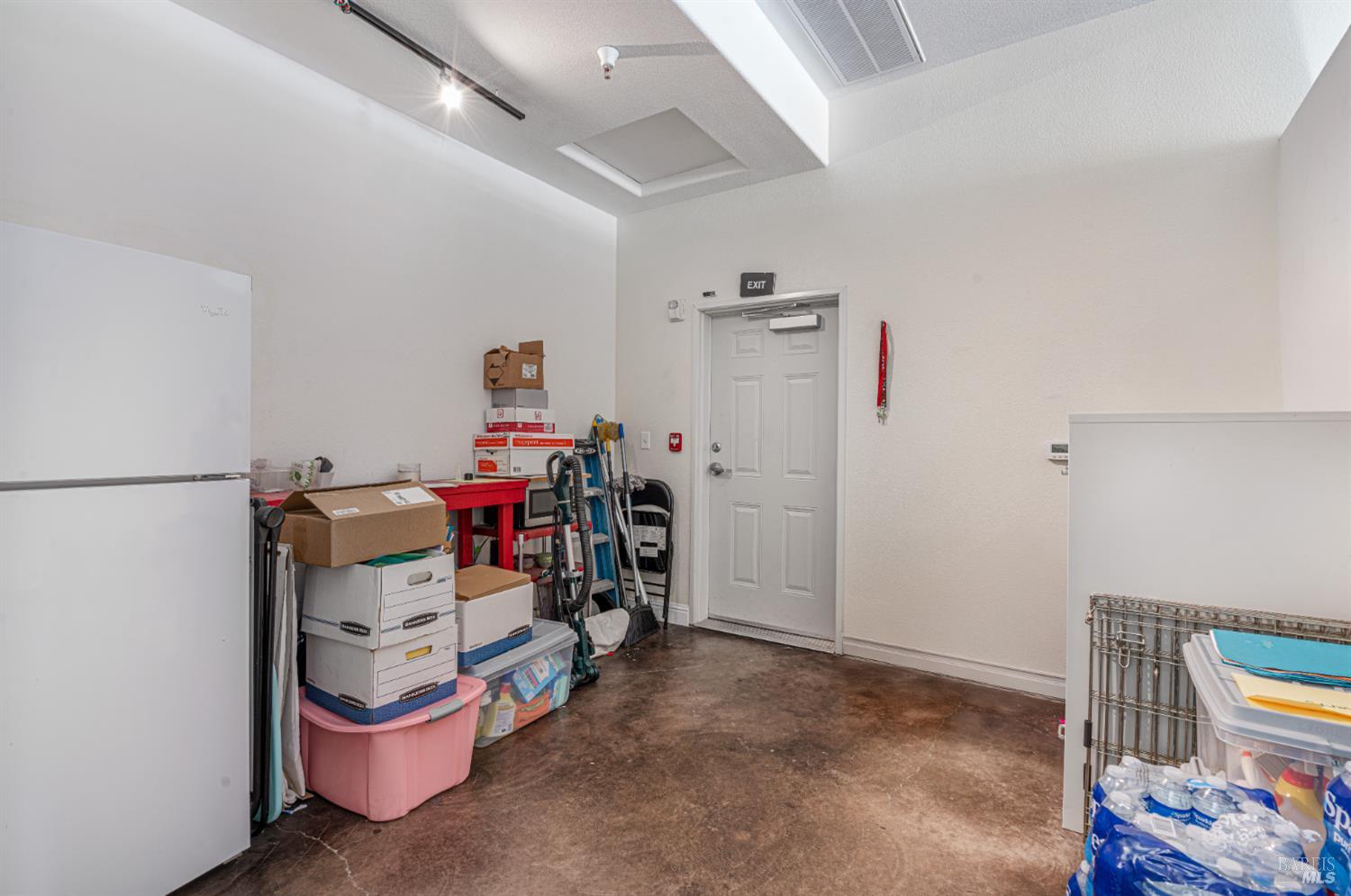 148 Johnson Street Windsor, CA 95492 - Photo 11 of 37