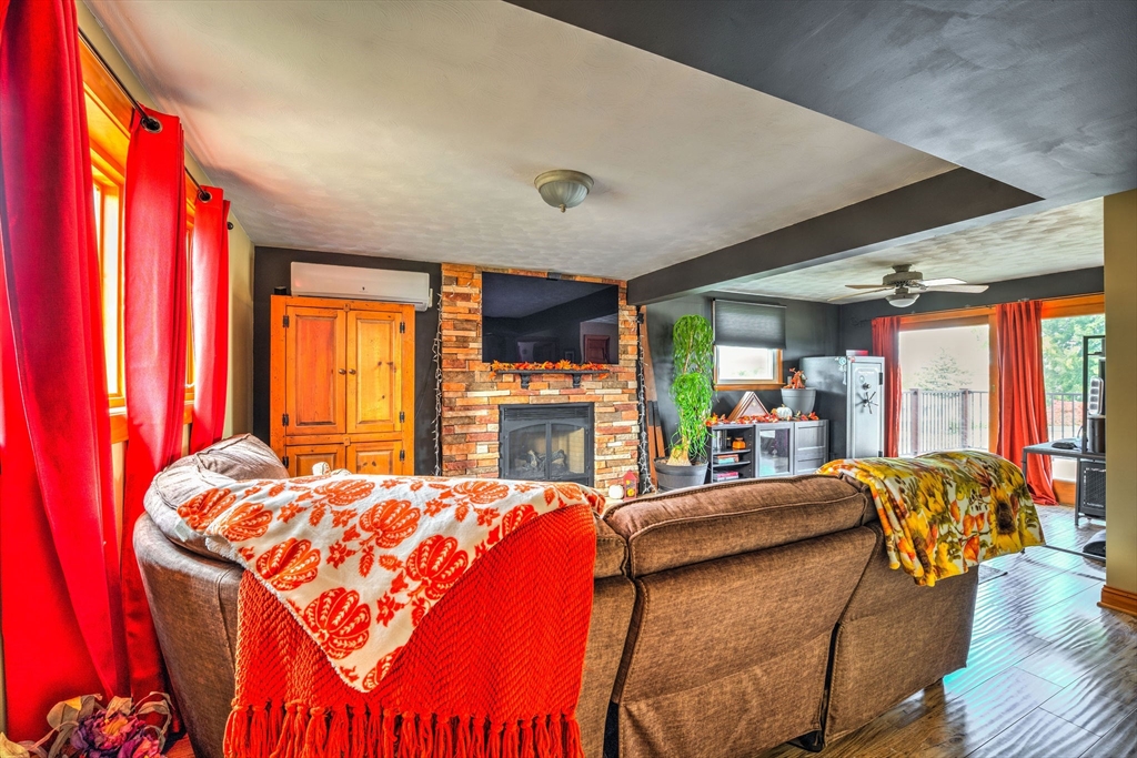 87 Festa Road Revere, MA 02151 - Photo 6 of 19