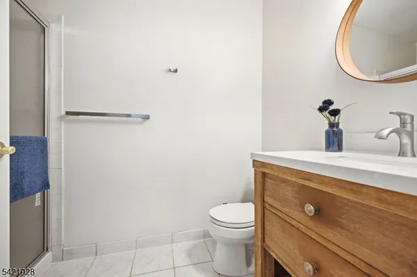 $709,000 | 123 Barclay Drive, Nutley, NJ 07110