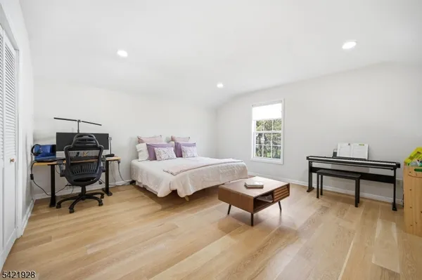 $709,000 | 123 Barclay Drive, Nutley, NJ 07110