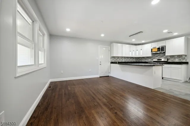 $650,000 | 499 Foothill Road, Bridgewater, NJ 08807