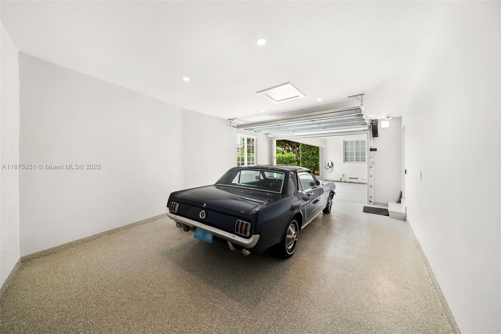 4380 Lake Road Miami, FL 33137 - Photo 32 of 61 a room with a bed and a window