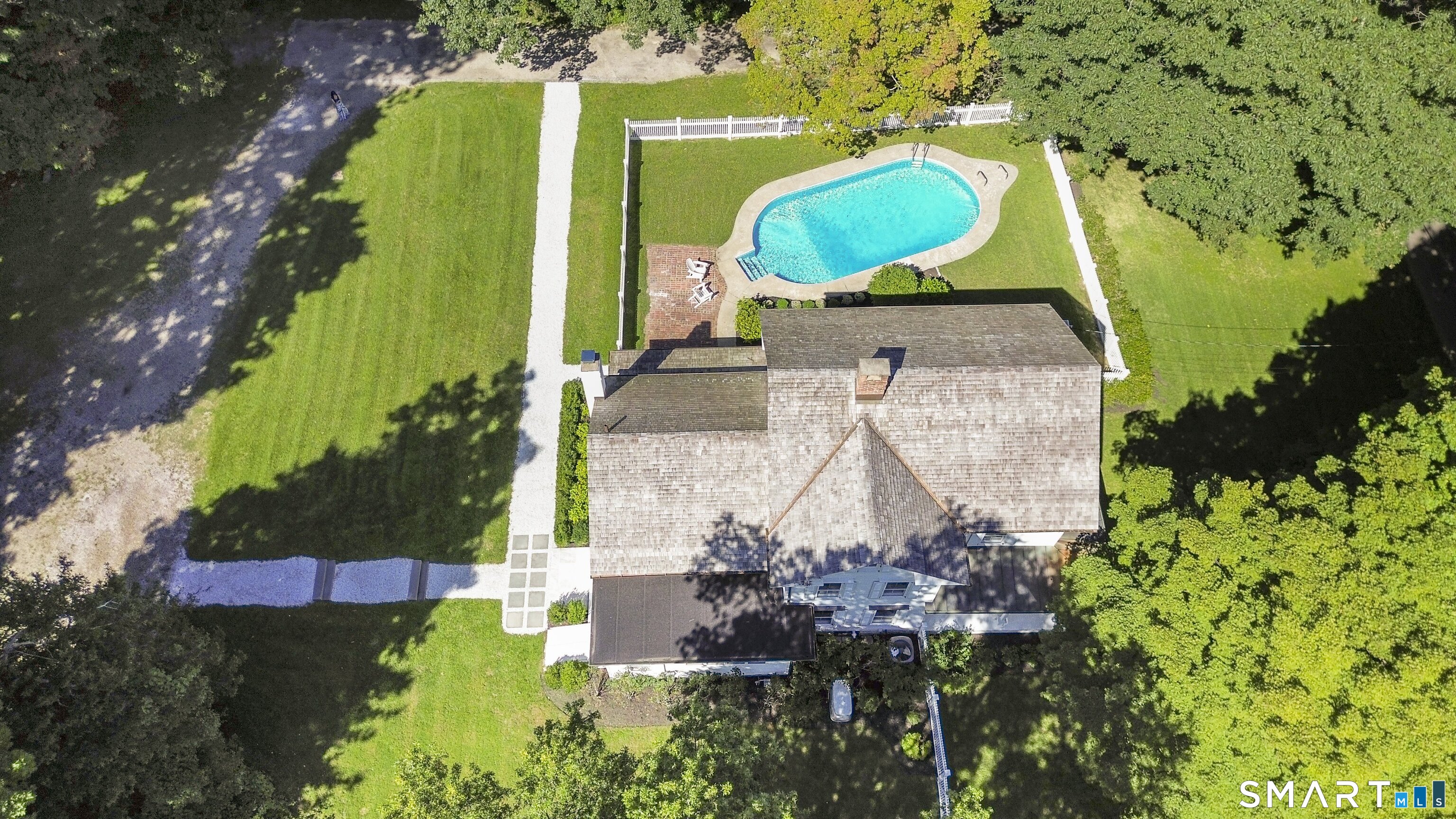 999 Bronson Road Fairfield, CT 06824 - Photo 39 of 39 Gallery Image 39