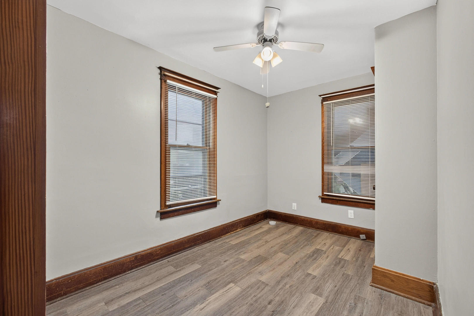 1913 10th Street Moline, IL 61265 - Photo 15 of 34