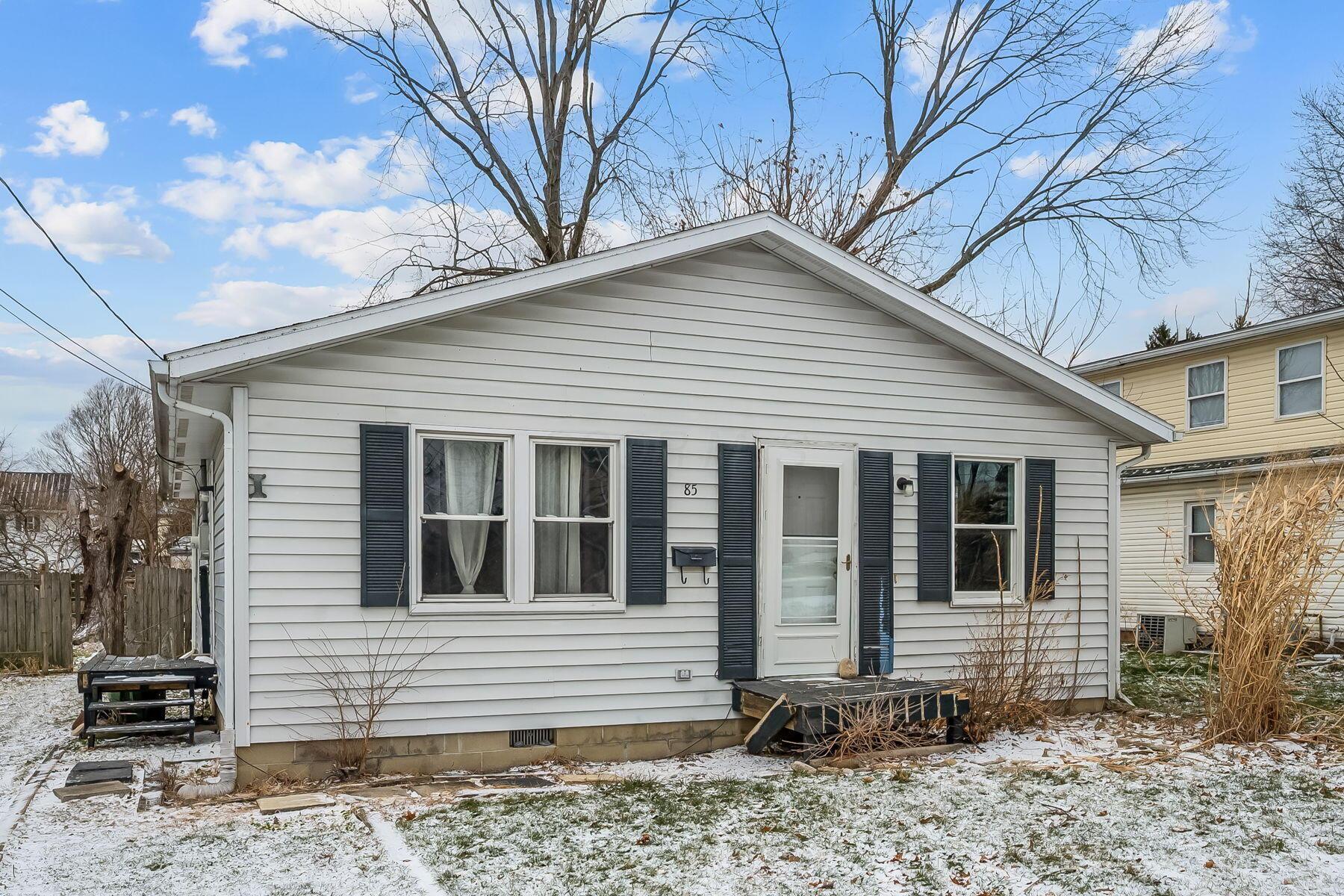85 Rheem Street Delaware, OH 43015 - Photo 3 of 28 1-web-or-mls-85 Rheem St-101