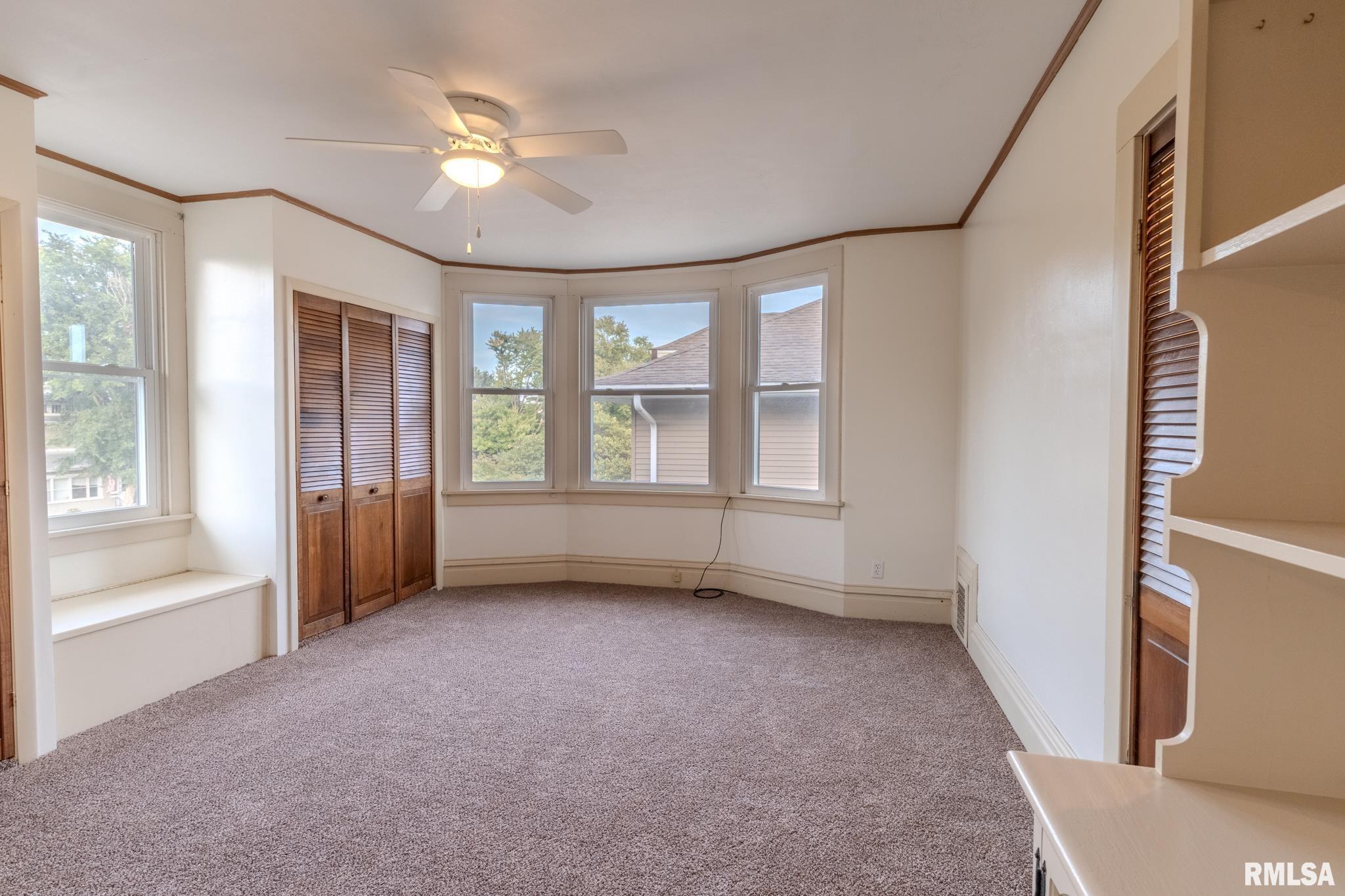 839 6th Avenue South Clinton, IA 52732 - Photo 16 of 33