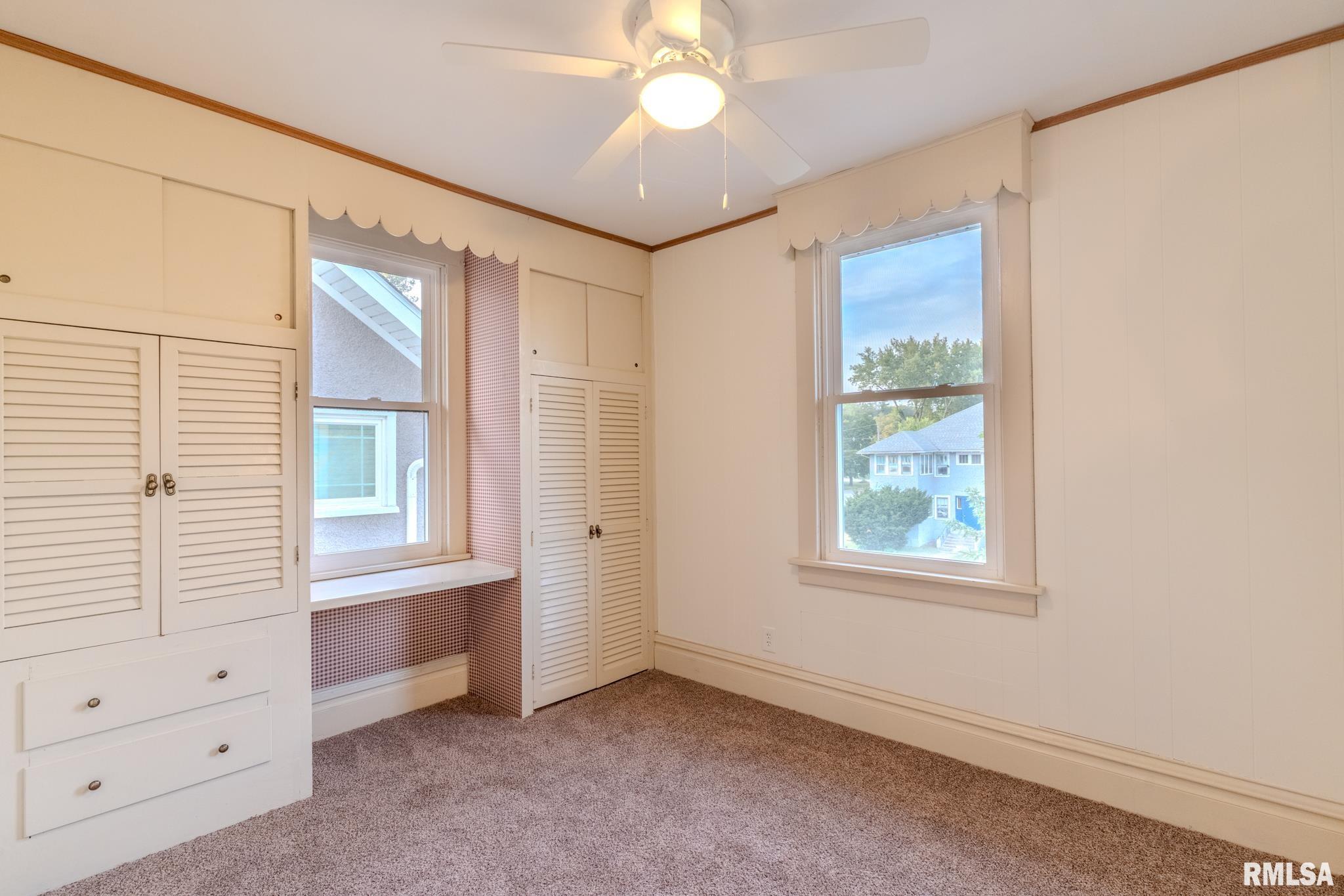 839 6th Avenue South Clinton, IA 52732 - Photo 19 of 33