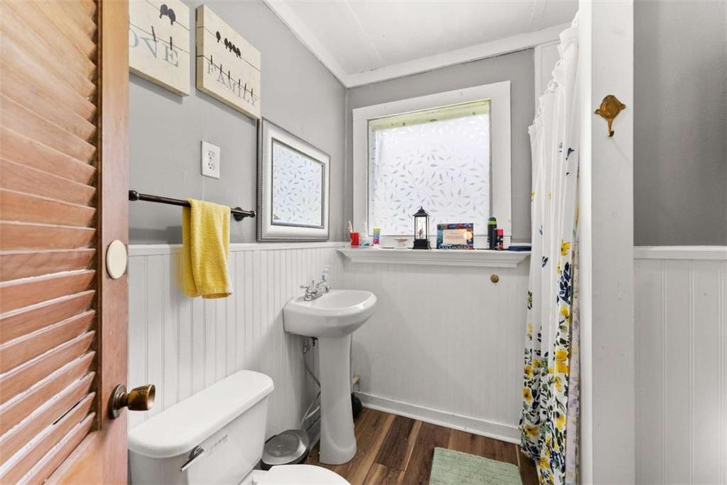 1542 Marlow Road Maysville, GA 30558 - Photo 8 of 35 a bathroom with a sink toilet and shower