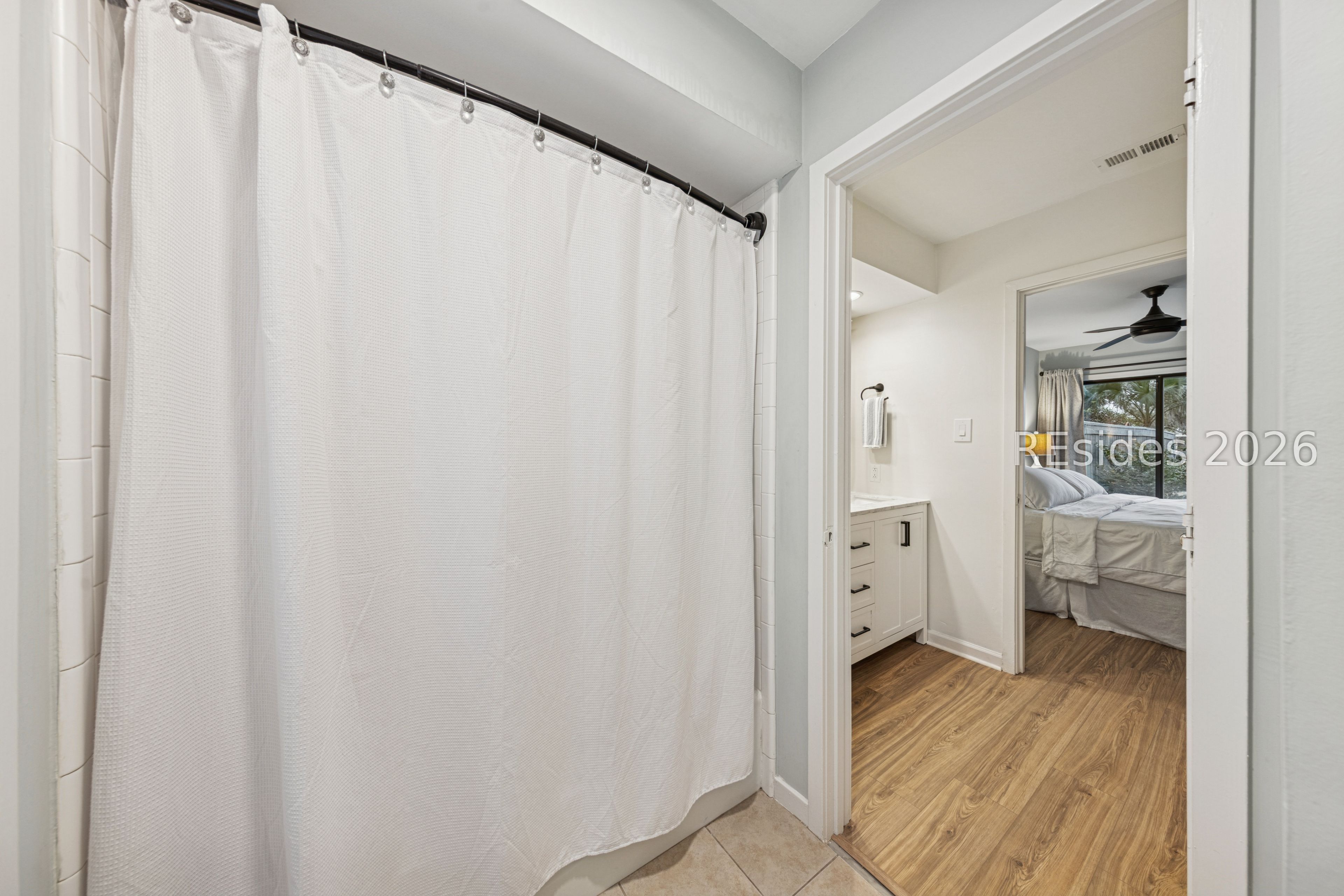 3 Stable Gate Road Hilton Head Island, SC 29926 - Photo 36 of 84 Primary Shower