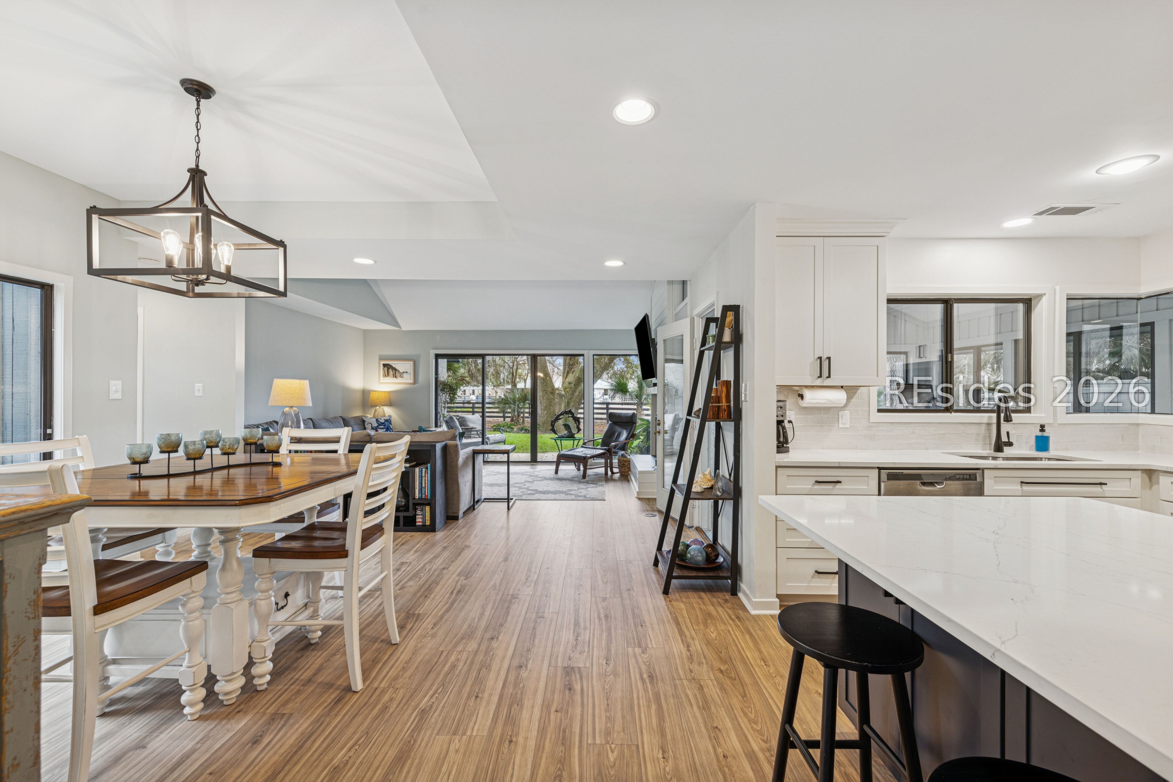 3 Stable Gate Road Hilton Head Island, SC 29926 - Photo 10 of 84 Dining/Kitchen