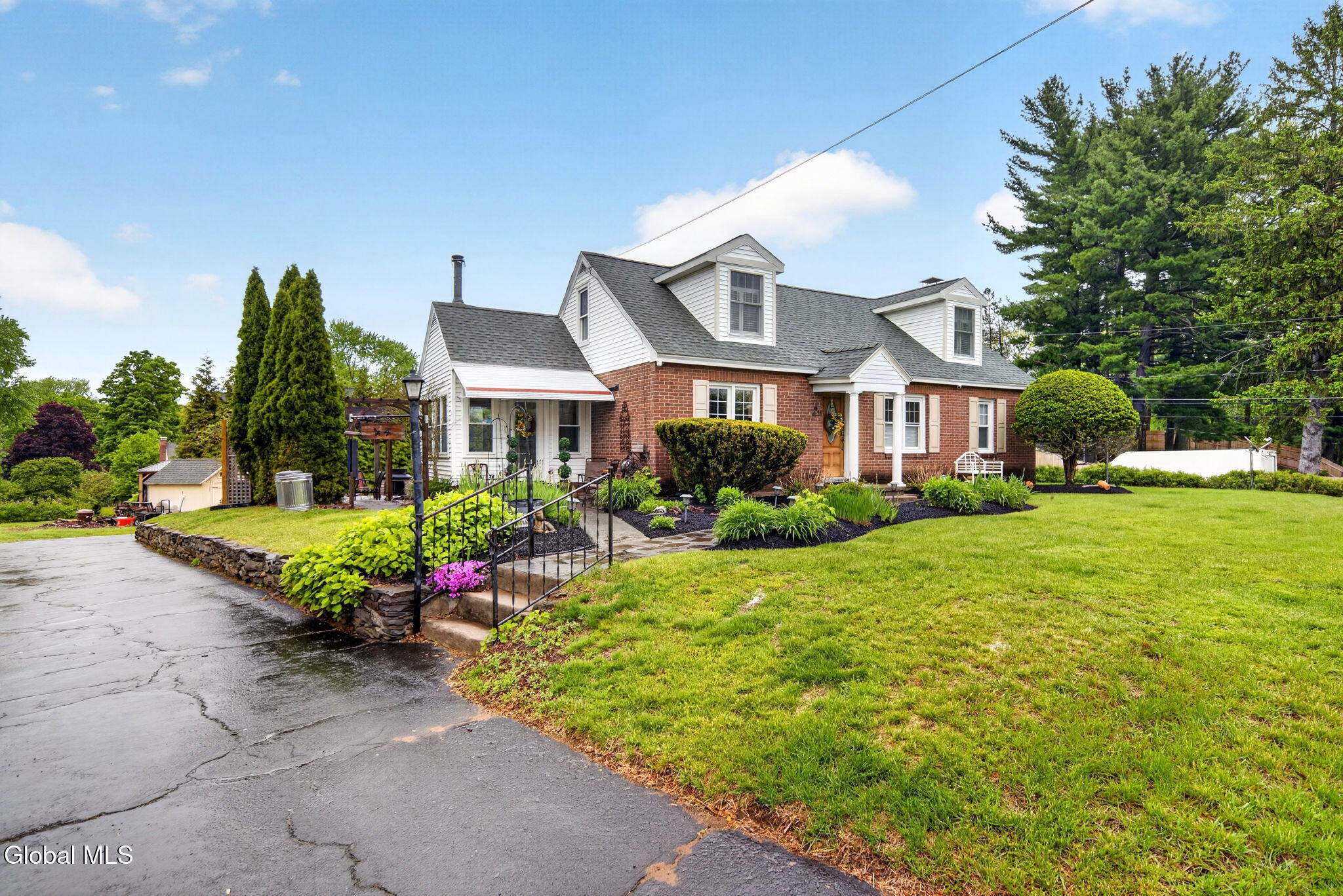 44 Mill Road Colonie, NY 12110 - Photo 24 of 31 Exterior 07