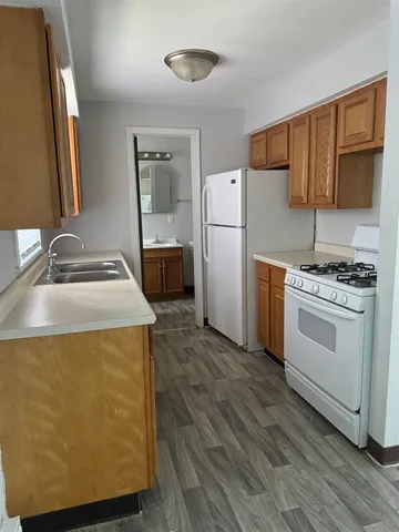 $249,900 | 1209 39th Avenue, Rockford, IL 61109