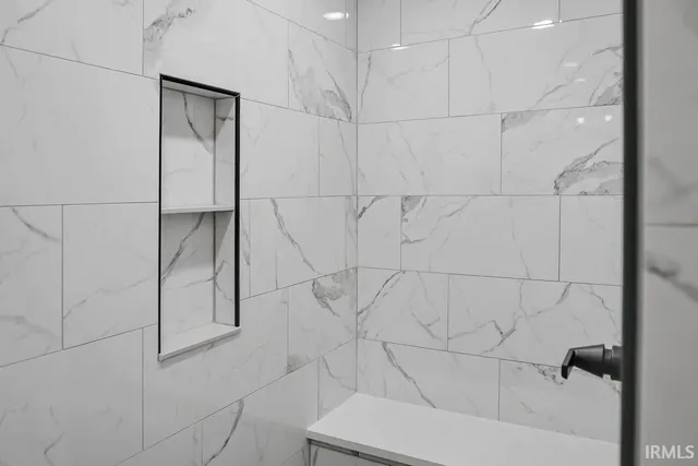 $349,900 | 7513 West Athena Court, Bloomington, IN 47404