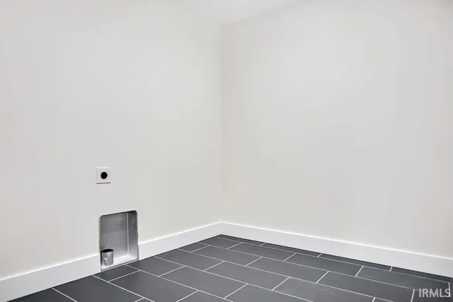 $349,900 | 7513 West Athena Court, Bloomington, IN 47404