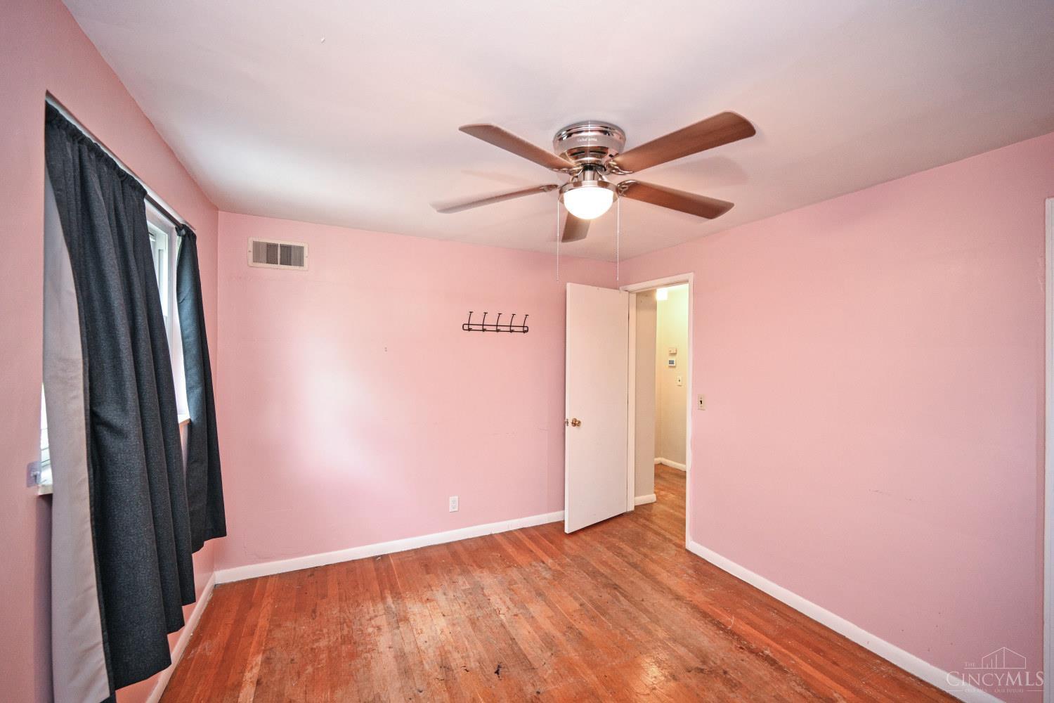 4176 Kugler Mill Road Cincinnati, OH 45236 - Photo 23 of 38