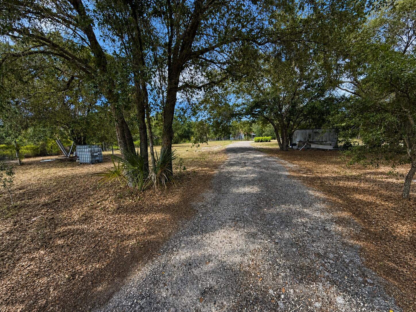 825 South Verda Street Clewiston, FL 33440 - Photo 2 of 7 9EA3ACDF-9CDF-426E-8219-277C646EF1DD