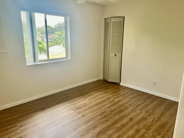 $1,850 | 536 Shady Pine Way, Unit C2, Greenacres, FL 33415