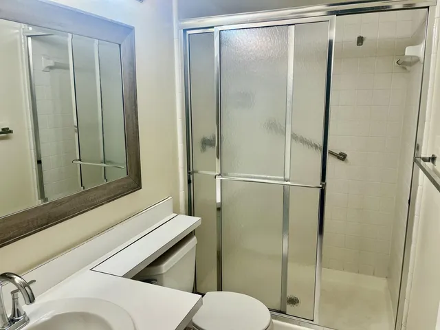 $1,850 | 536 Shady Pine Way, Unit C2, Greenacres, FL 33415