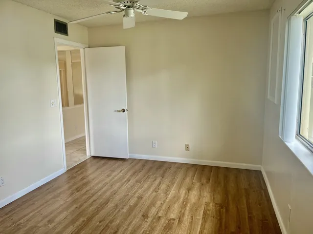 $1,850 | 536 Shady Pine Way, Unit C2, Greenacres, FL 33415