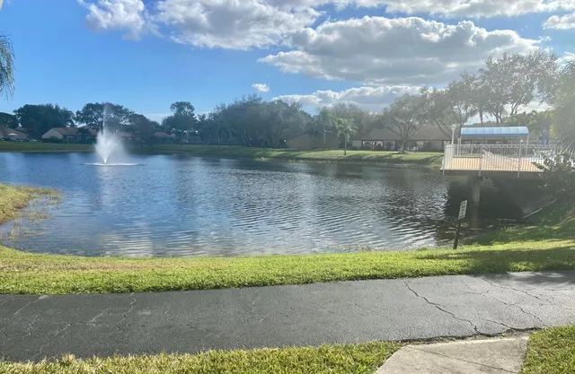 $1,850 | 536 Shady Pine Way, Unit C2, Greenacres, FL 33415