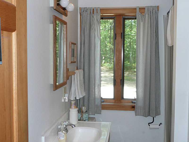 5 Loon Lane Denmark, ME 04022 - Photo 26 of 33 Bathroom.