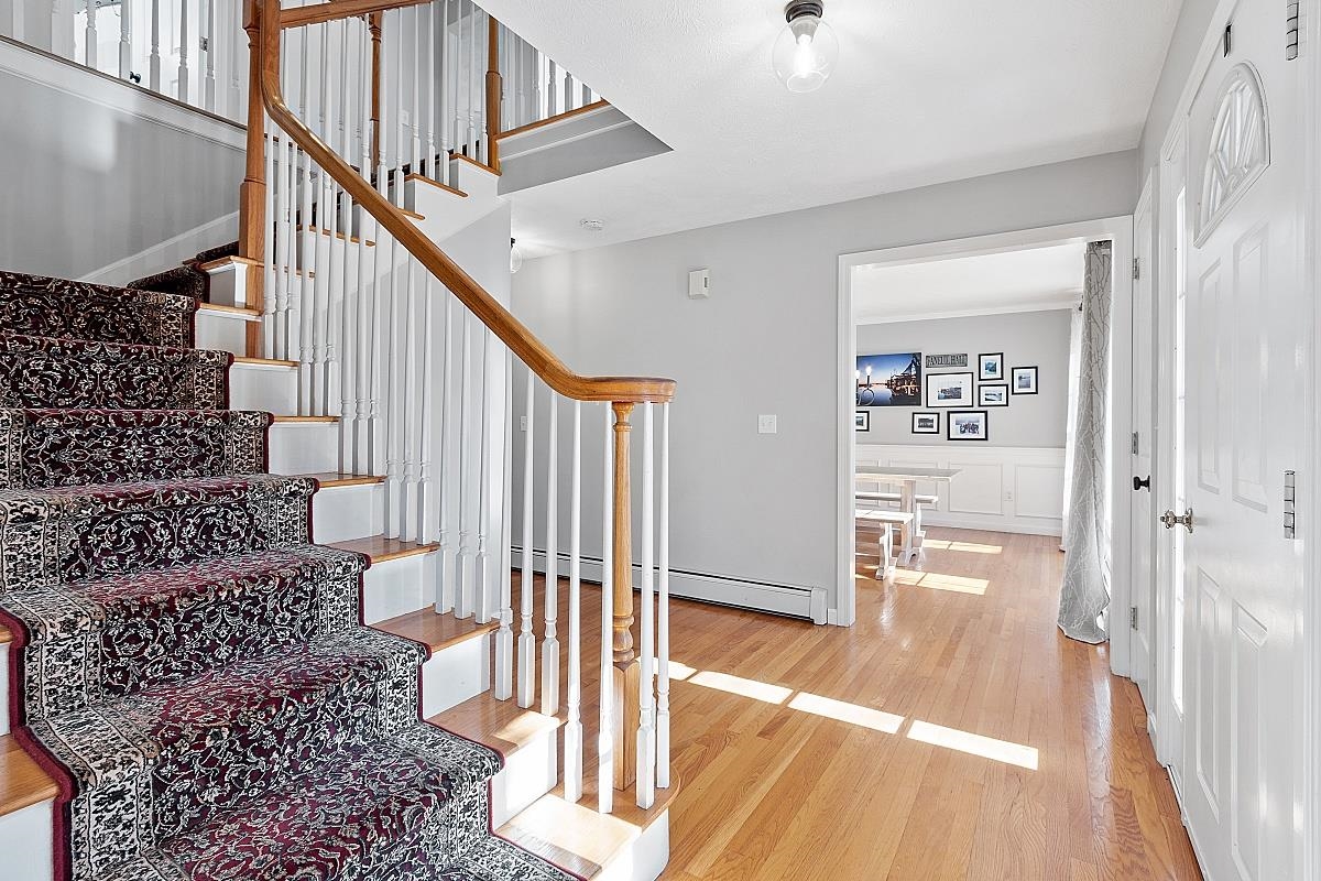 72 Lowell Road Windham, NH 03087 - Photo 10 of 39