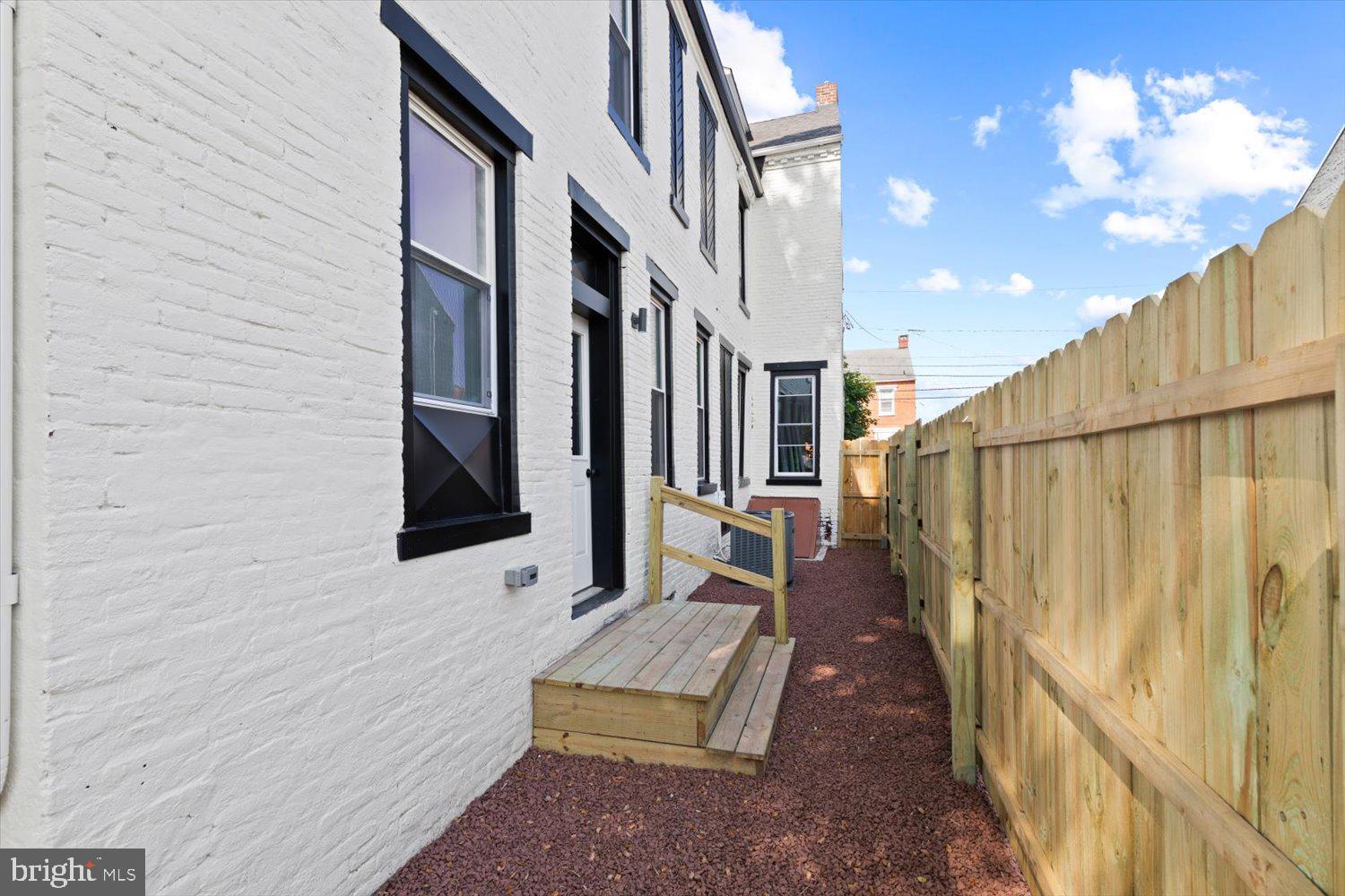 827 North Queen Street Lancaster, PA 17603 - Photo 23 of 23