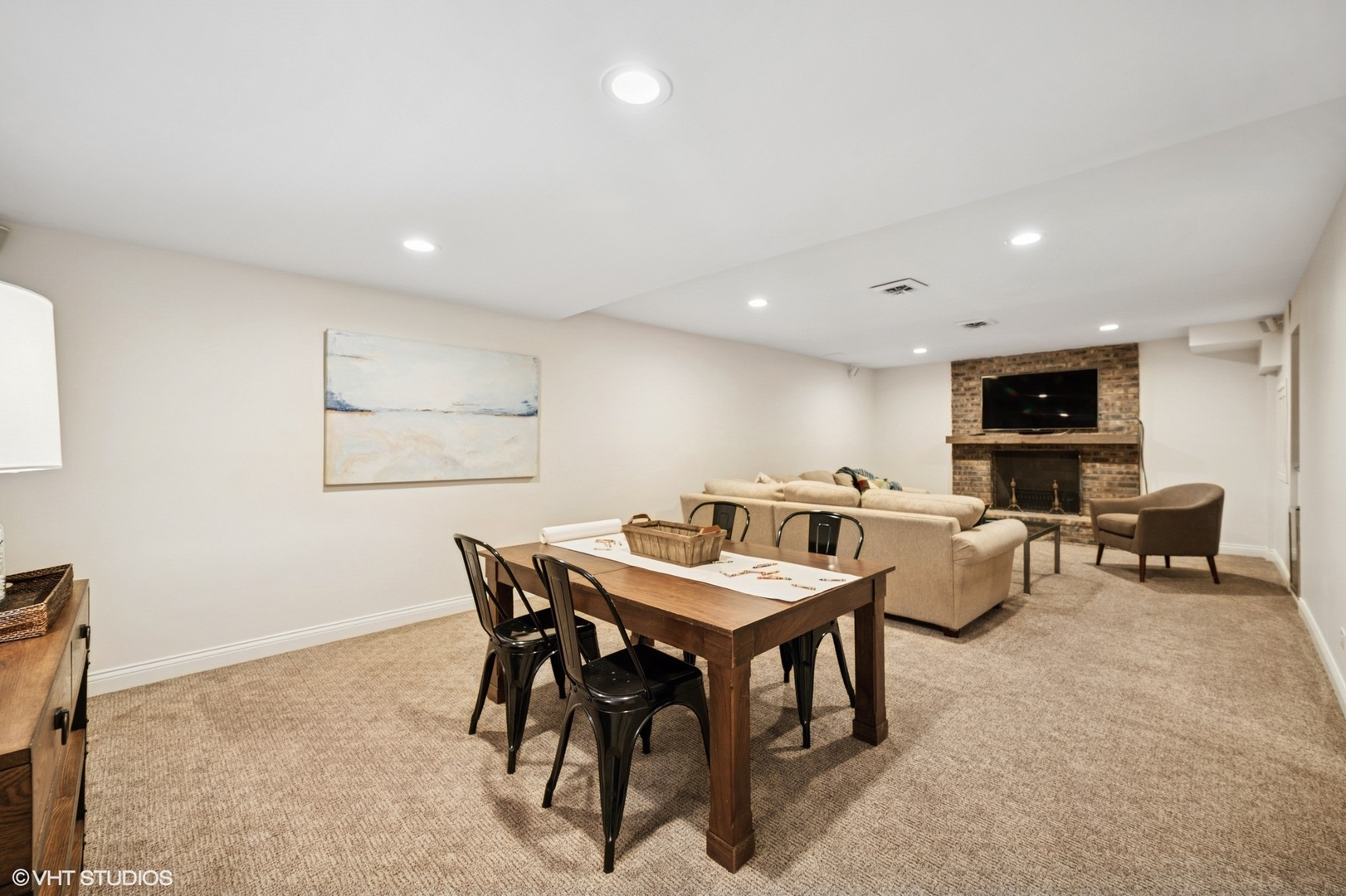 770 Prospect Avenue Winnetka, IL 60093 - Photo 33 of 50 a view of a dining room with furniture