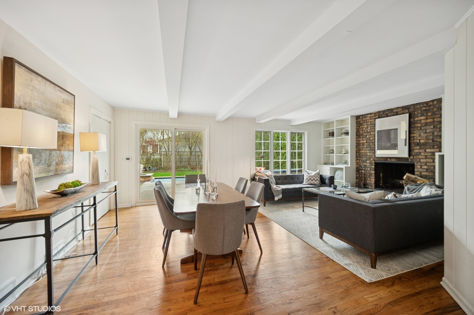 770 Prospect Avenue Winnetka, IL 60093 - Photo 5 of 50 a living room with furniture and a large window