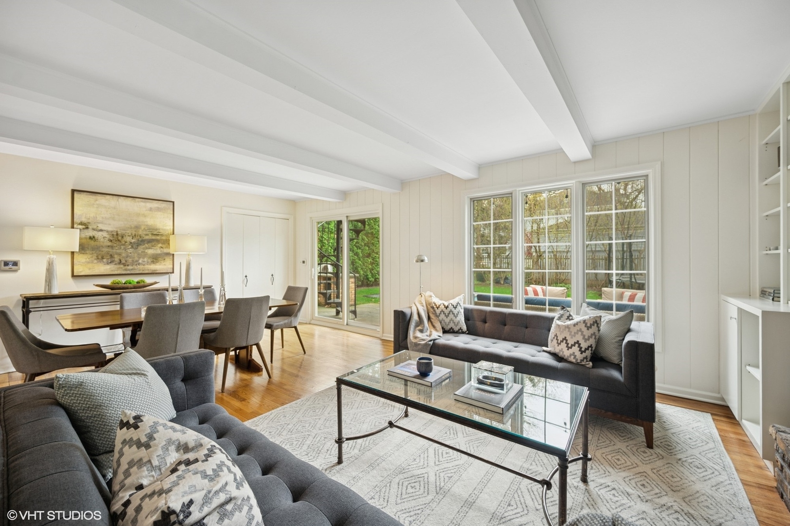 770 Prospect Avenue Winnetka, IL 60093 - Photo 8 of 50 a living room with furniture and a large window