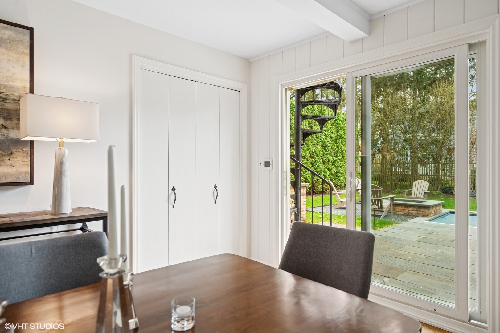 770 Prospect Avenue Winnetka, IL 60093 - Photo 10 of 50 a view of room with window and hallway