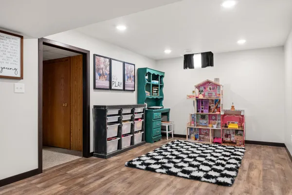 $274,900 | 26 7th Avenue Southeast, Mayville, ND 58257