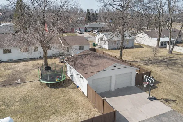 $274,900 | 26 7th Avenue Southeast, Mayville, ND 58257