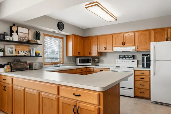 $274,900 | 26 7th Avenue Southeast, Mayville, ND 58257