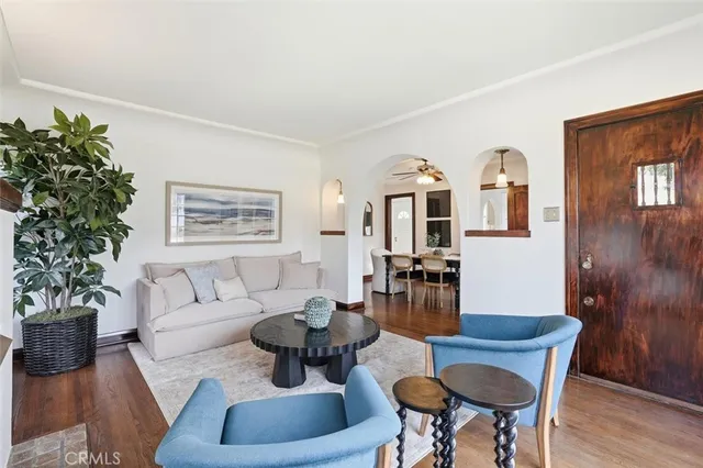 $1,599,000 | 650 Roycroft Avenue, Long Beach, CA 90814