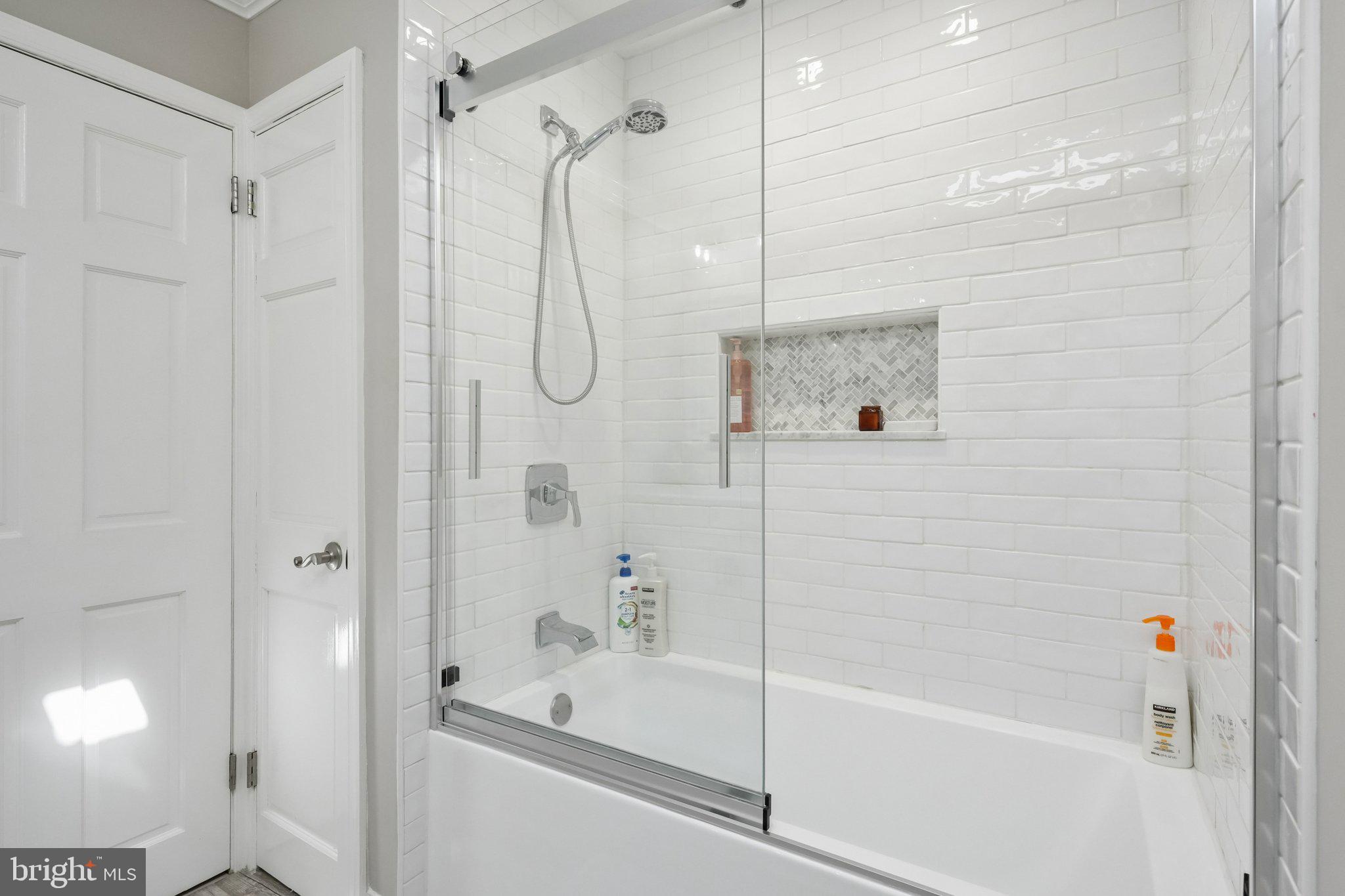 116 Forest Road Moorestown, NJ 08057 - Photo 20 of 44 Hall Bath