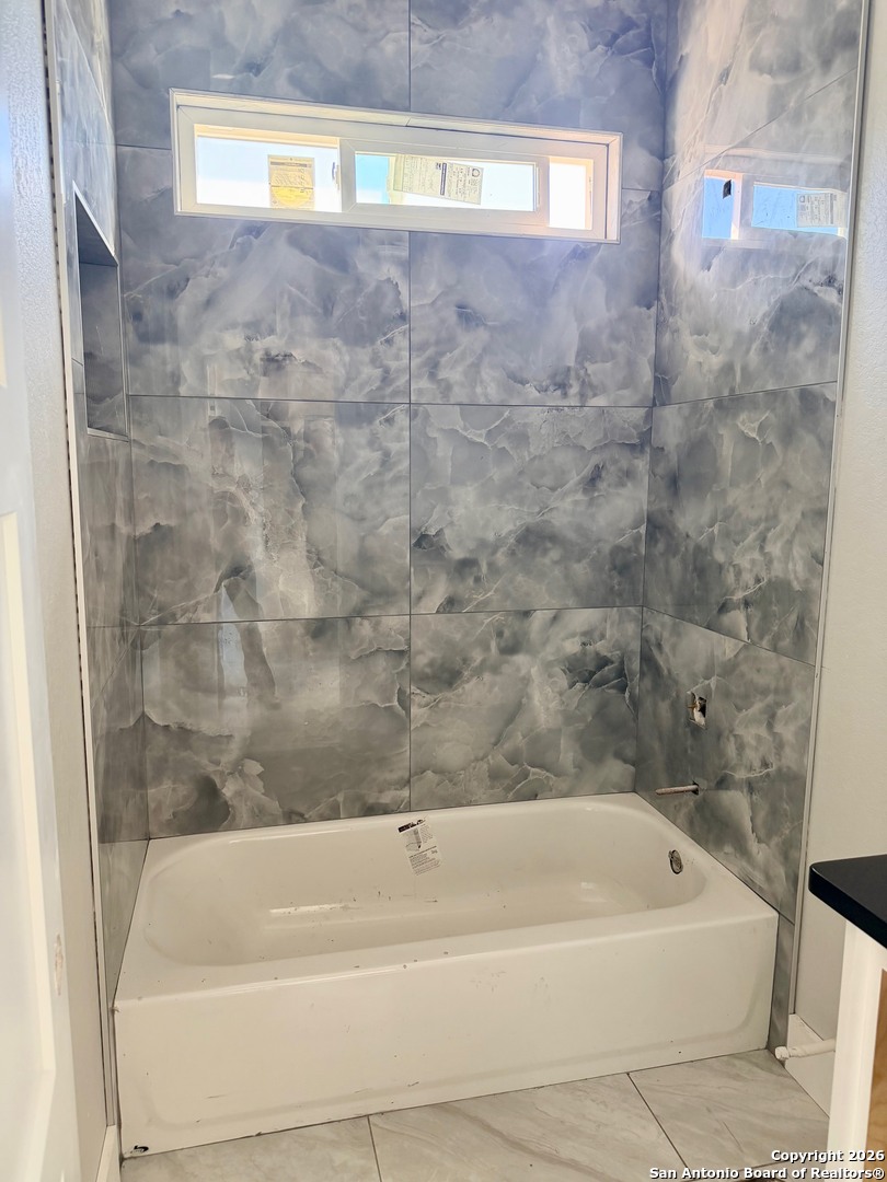 133 Merion Lane La Vernia, TX 78121 - Photo 8 of 18