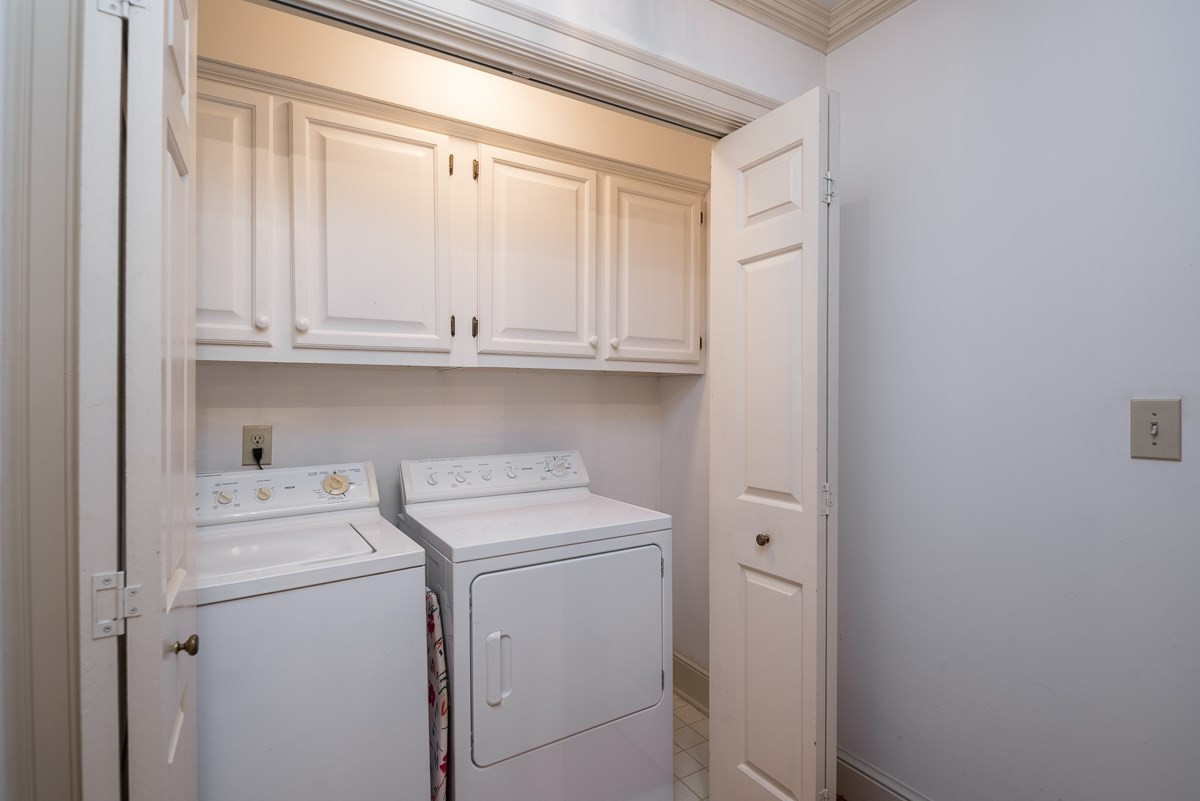 3302 Ridgecrest Court Raleigh, NC 27607 - Photo 17 of 23 Photo 17