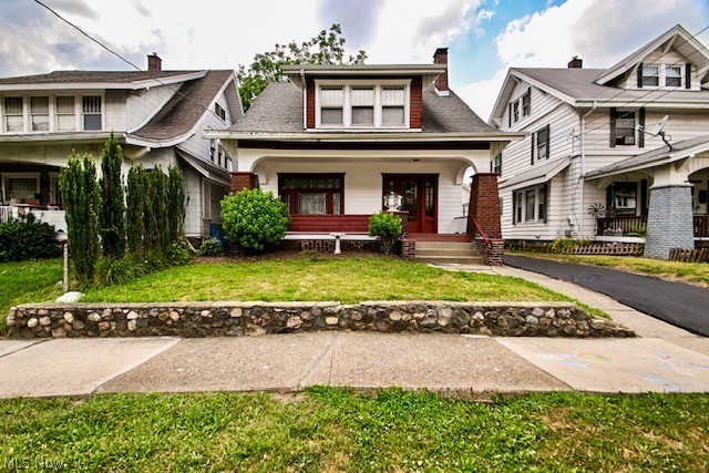 607 Broad Avenue Northwest Canton, OH 44708 - Photo 1 of 28