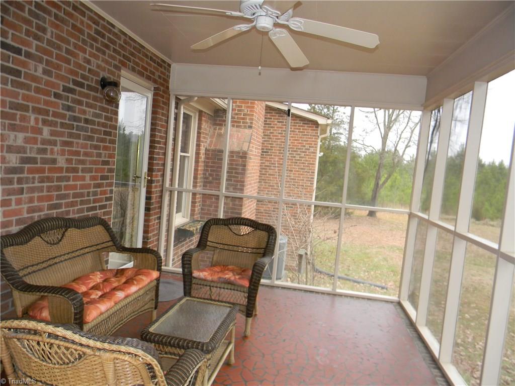 5721 Drake Road Greensboro, NC 27406 - Photo 14 of 30 Gallery Image 14