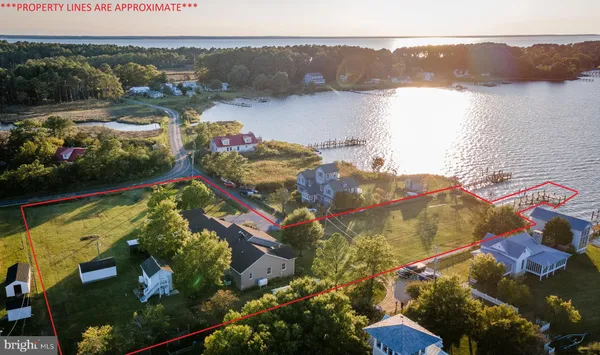 $799,900 | 16460 Sayre Point Lane, Piney Point, MD 20674