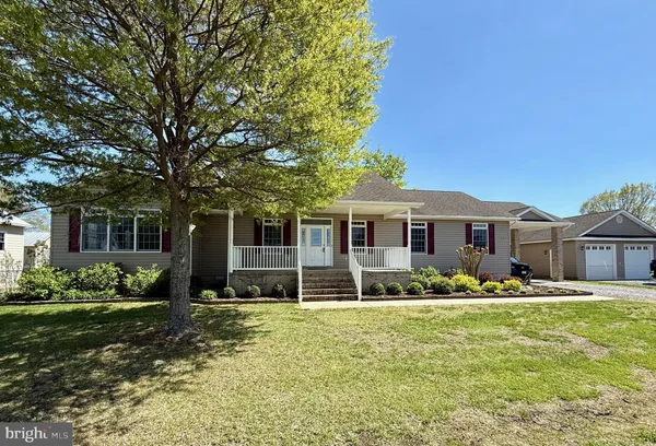 $799,900 | 16460 Sayre Point Lane, Piney Point, MD 20674