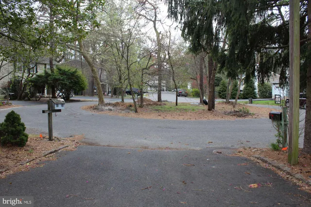 a view of deck with patio