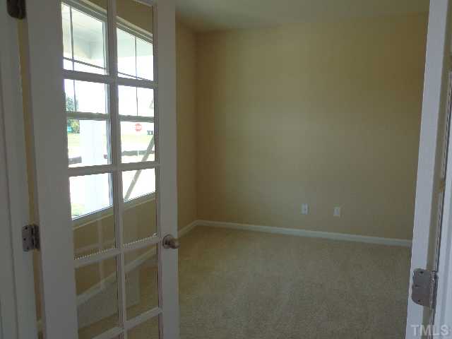 407 Hope Valley Road Knightdale, NC 27545 - Photo 4 of 25 Gallery Image 4