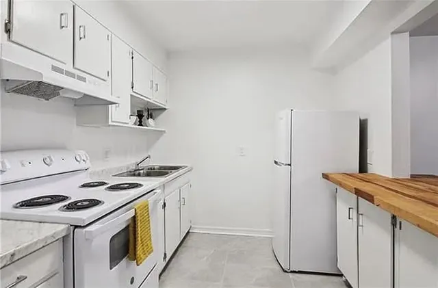 $1,375 | 1713 Burgundy Street, Unit 104, New Orleans, LA 70116