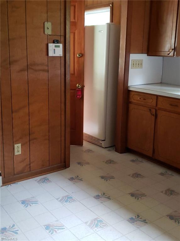 270 Boggs Road Thomasville, NC 27360 - Photo 17 of 20 Gallery Image 17
