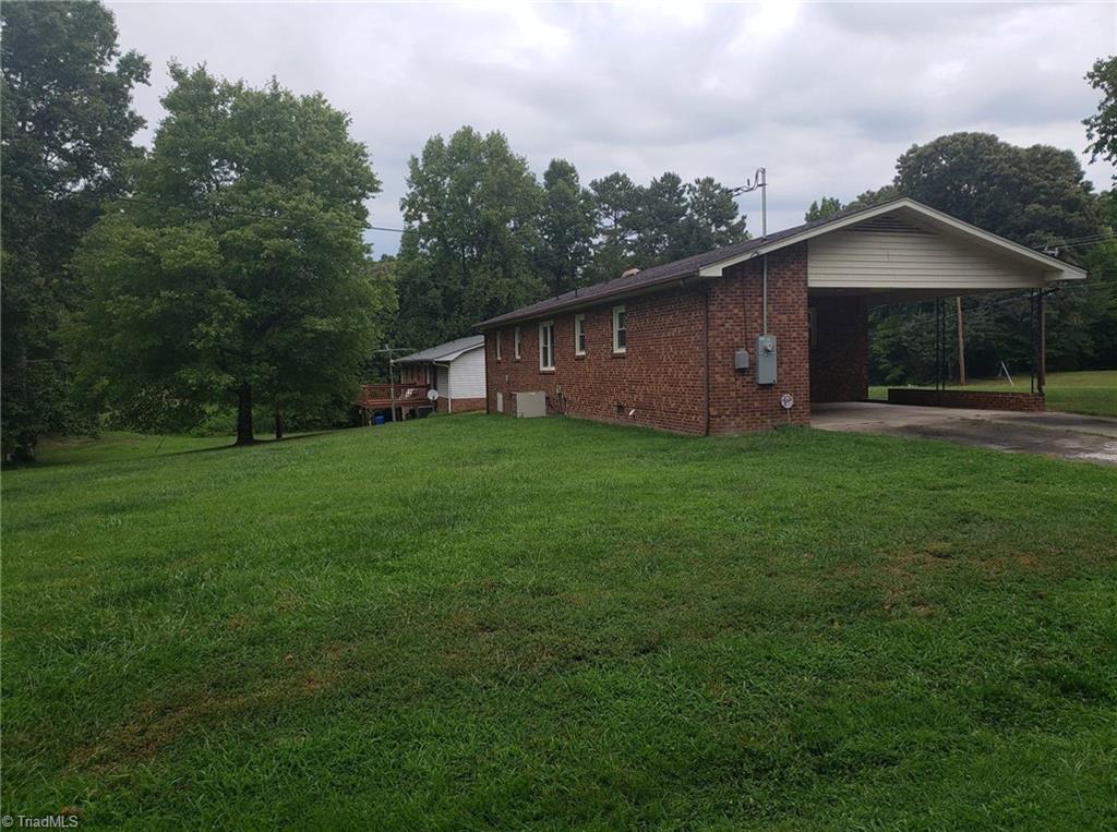 270 Boggs Road Thomasville, NC 27360 - Photo 2 of 20 These are Coming Soon photos on a rainy day - more photos coming