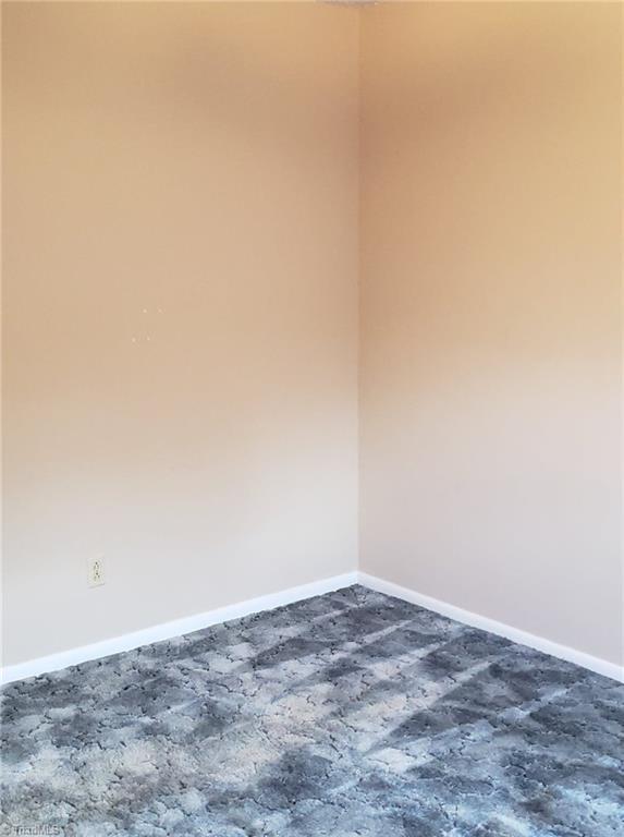 270 Boggs Road Thomasville, NC 27360 - Photo 10 of 20 Gallery Image 10