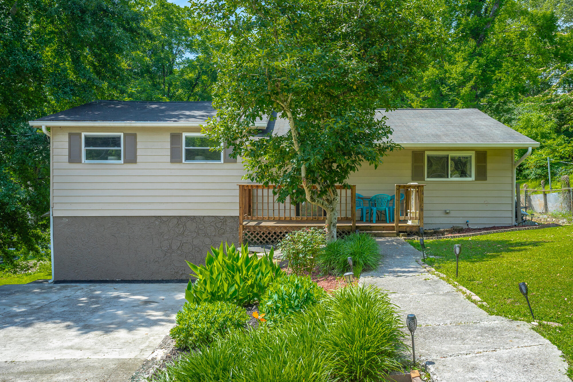 107 Anderson Road Rossville, GA 30741 - Photo 4 of 53 107 Anderson Road HD-9