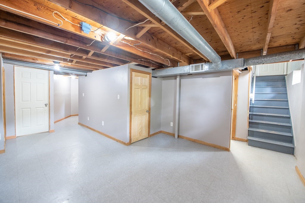 43 Berard Circle Springfield, MA 01128 - Photo 24 of 26 Gallery Image 24